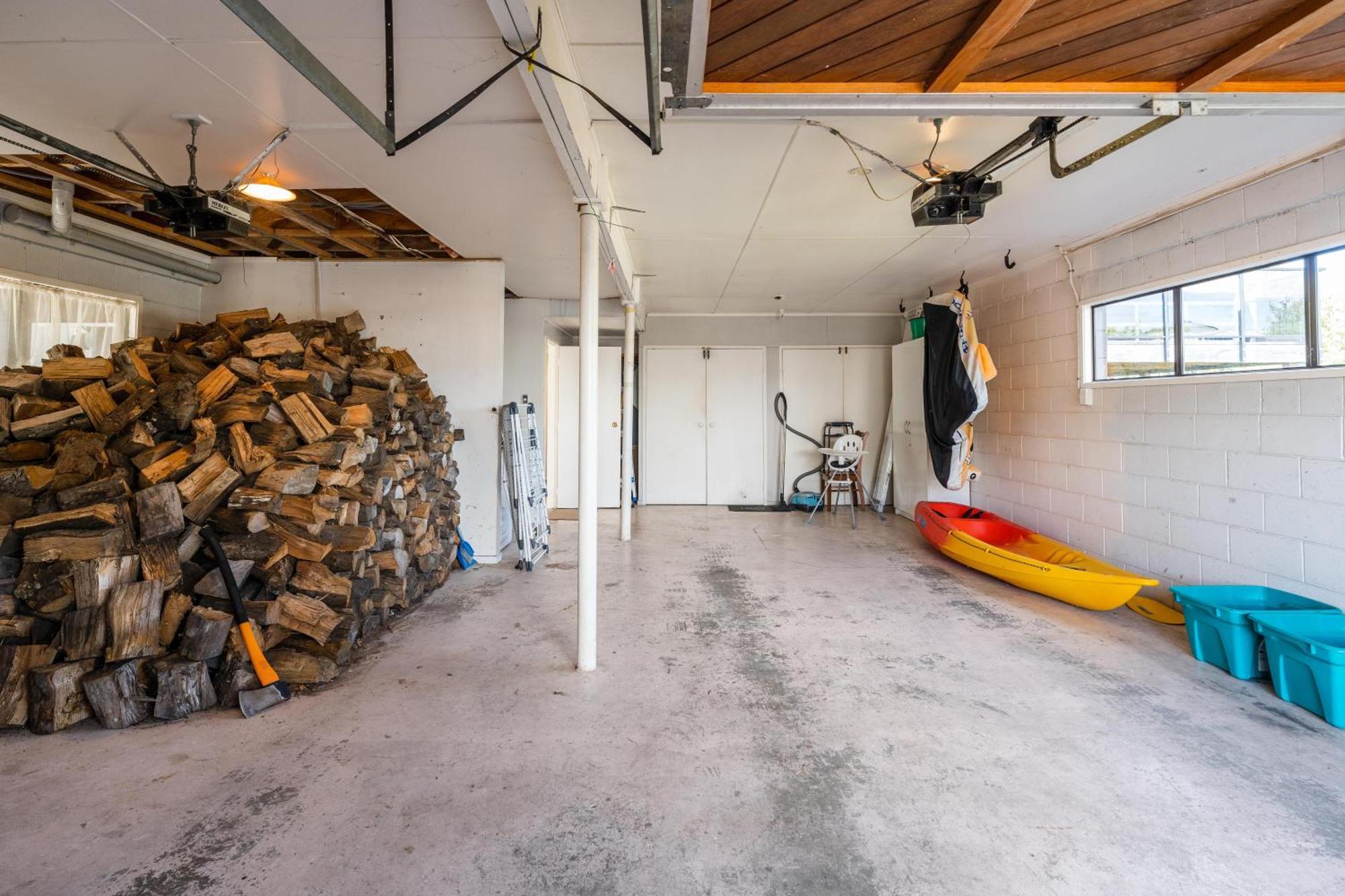 Ngaio Views - Lake Taupo Holiday Home Extérieur photo